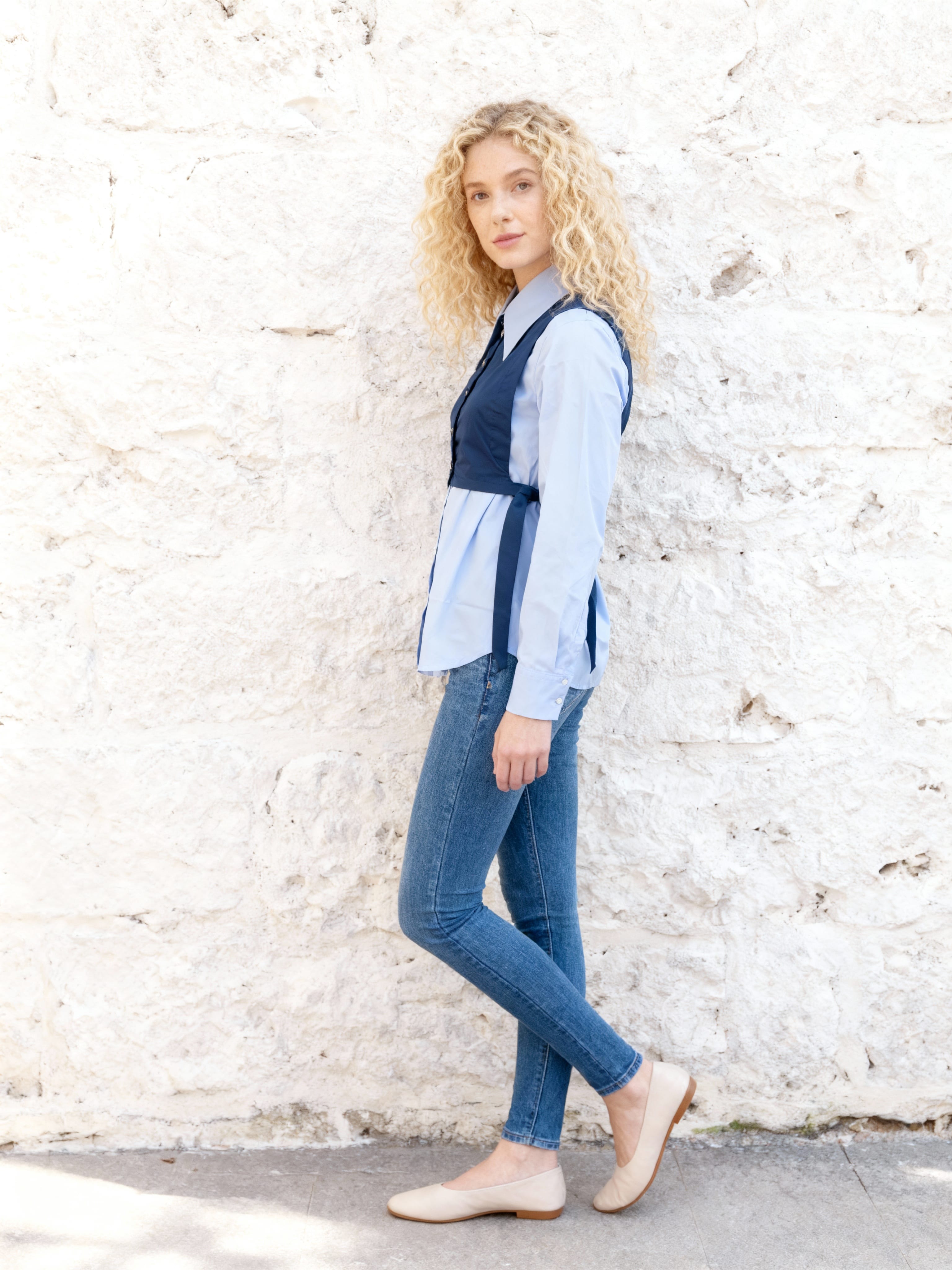 DBNS-1051 C/F SKYBLNVY